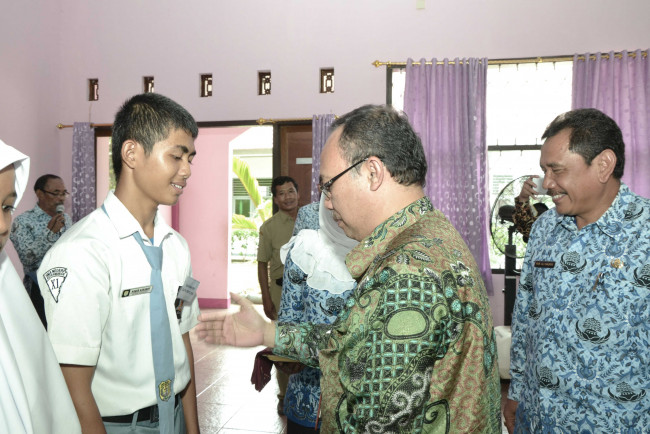 kebijakan